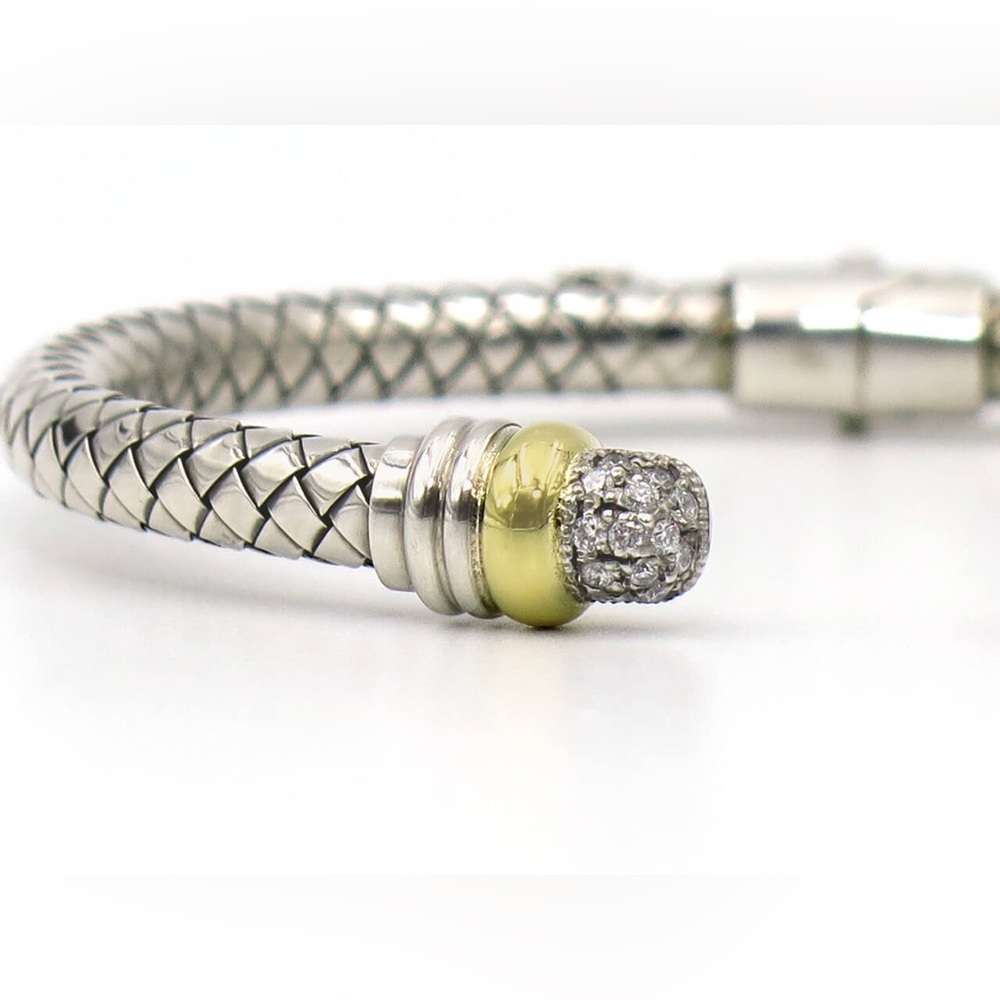 Silver and 18 Karat Yellow Gold
Basket Weave Bracelet With Pavé
Diamond End Caps